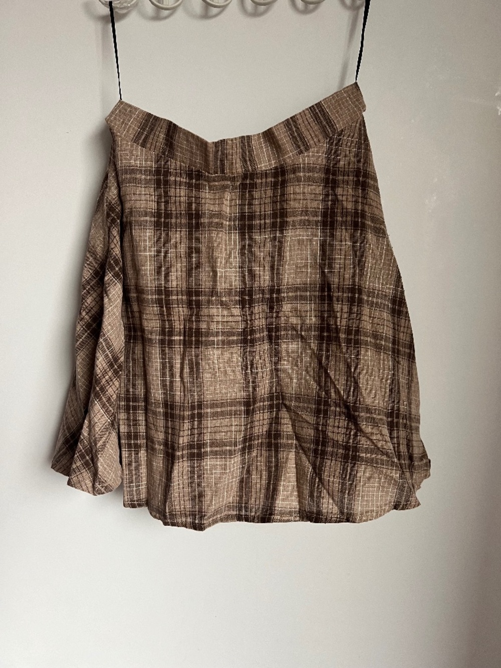 Women’s Girls Brown and Beige plaid mini skirt.